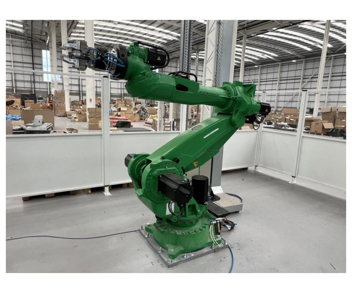 Robot industriel Comau Smart5 NJ4 220-2.7