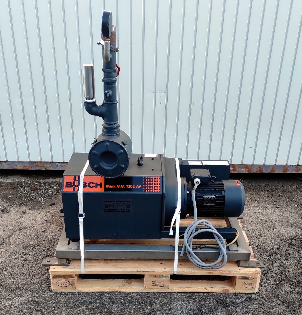 POMPE À VIDE BUSCH MM 1202 AV