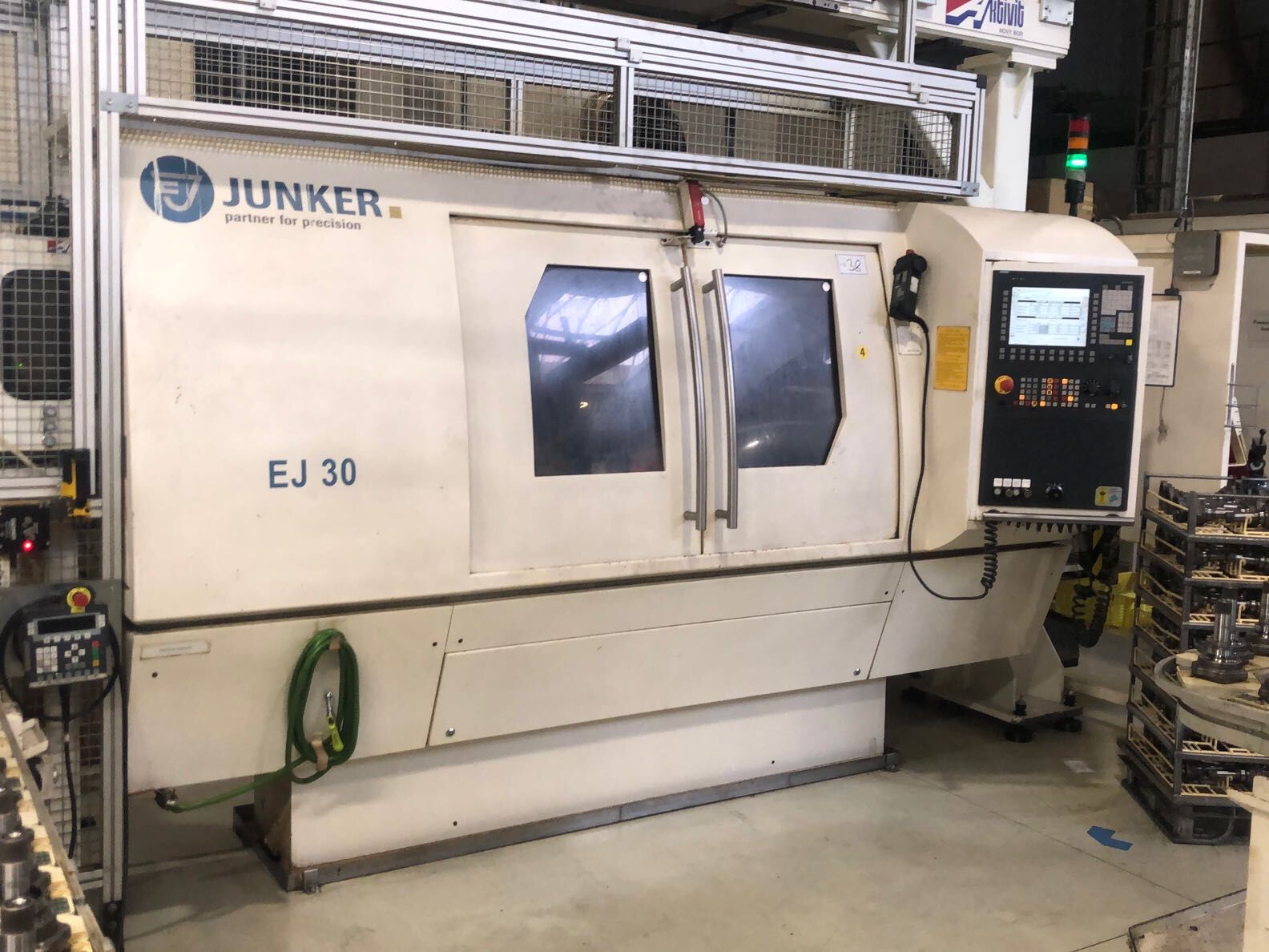 Rectifieuse cylindrique JUNKER EJ 30