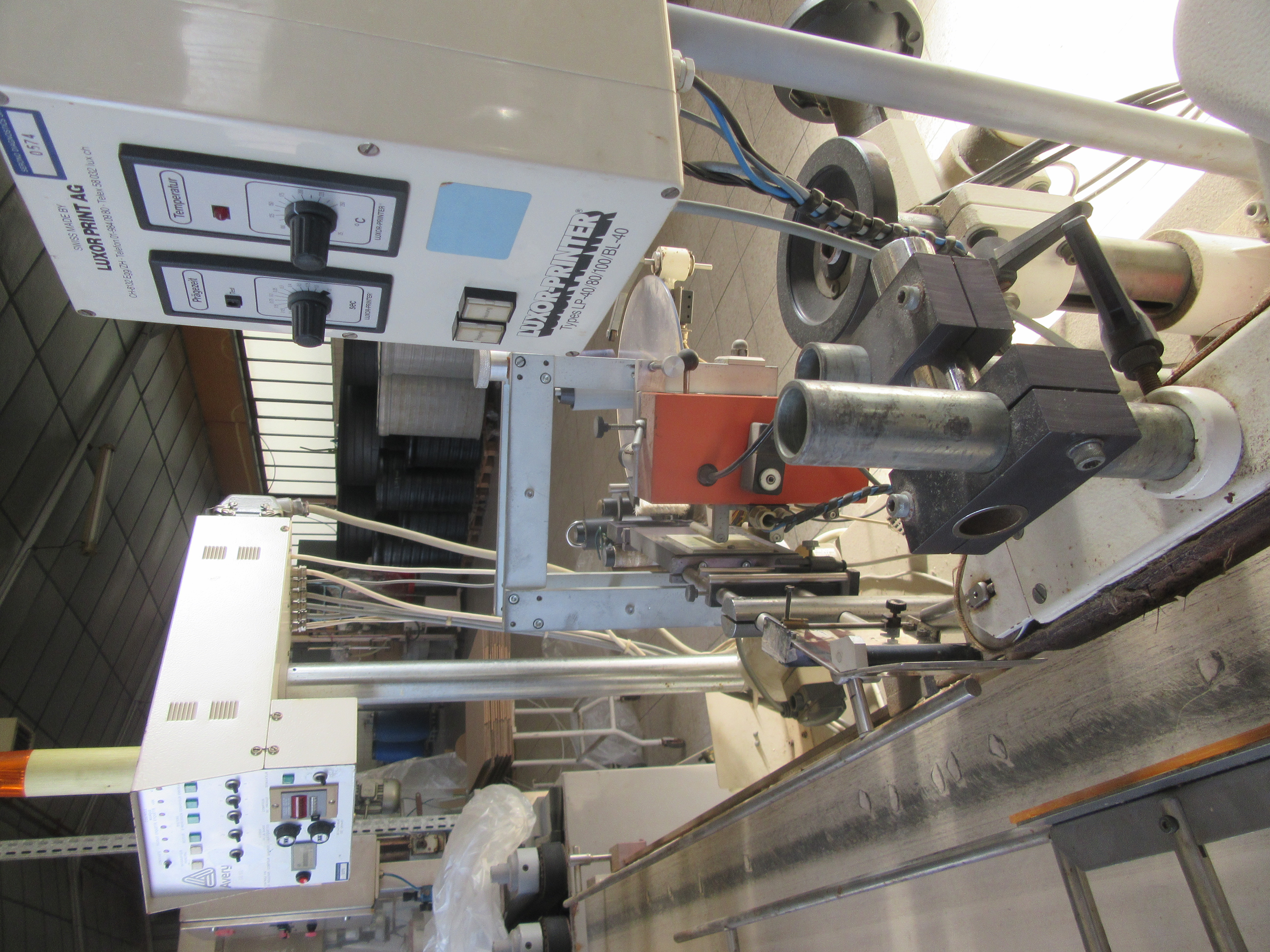 Etiqueteuse AVERY DS 152