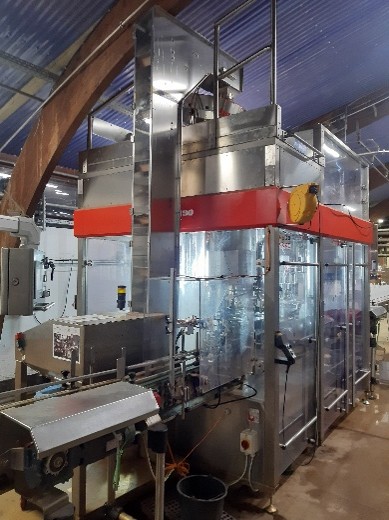 Machine de remplissage atmosphérique Bertolaso Monobloc 30/4