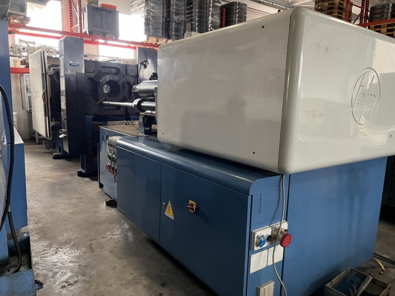 Presse à injecter BM BIRAGHI SINTESI 330/2620 Bonne affaire
