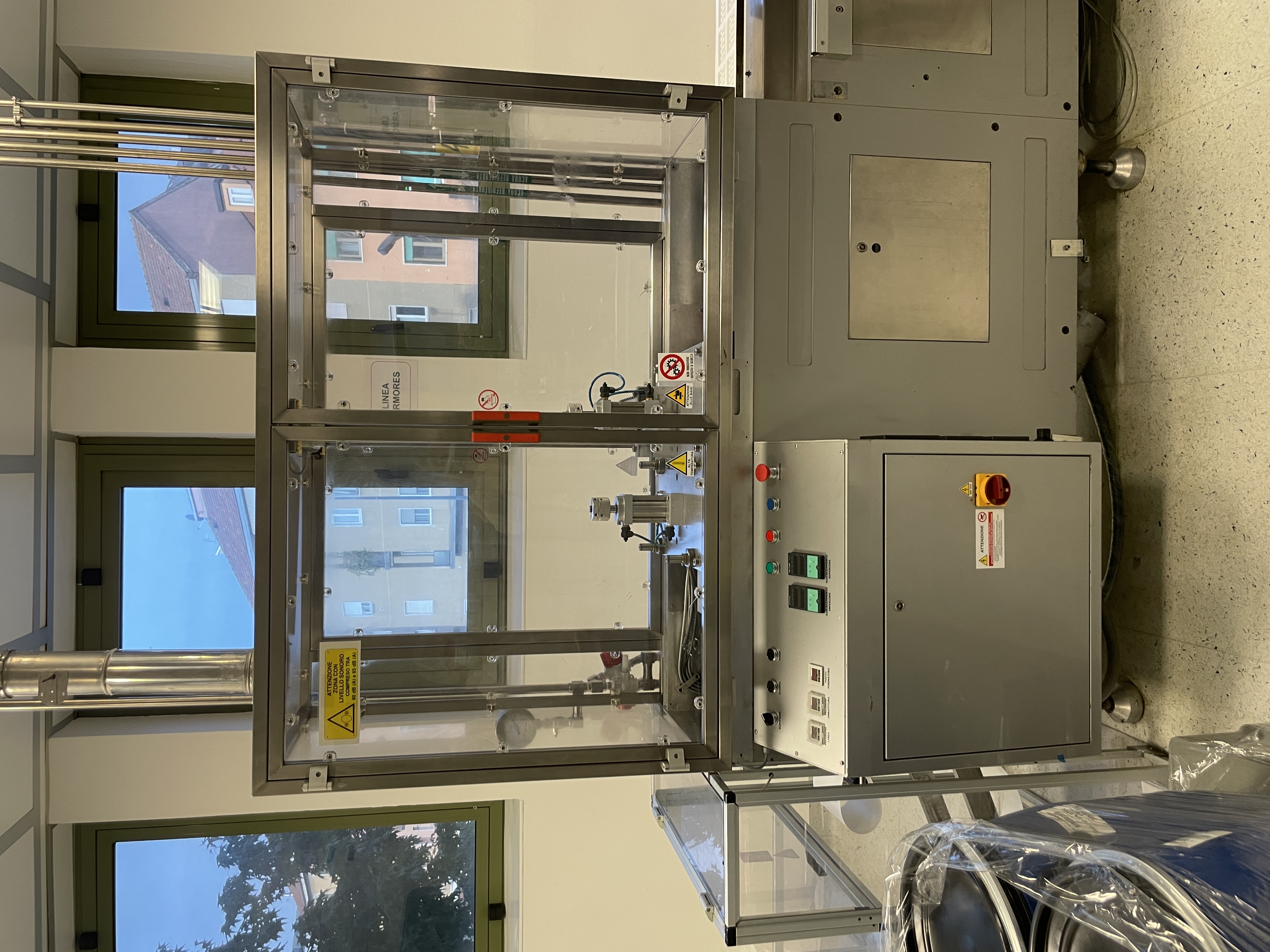 Ligne de formage remplissage operculage FARMO RES KN260/N