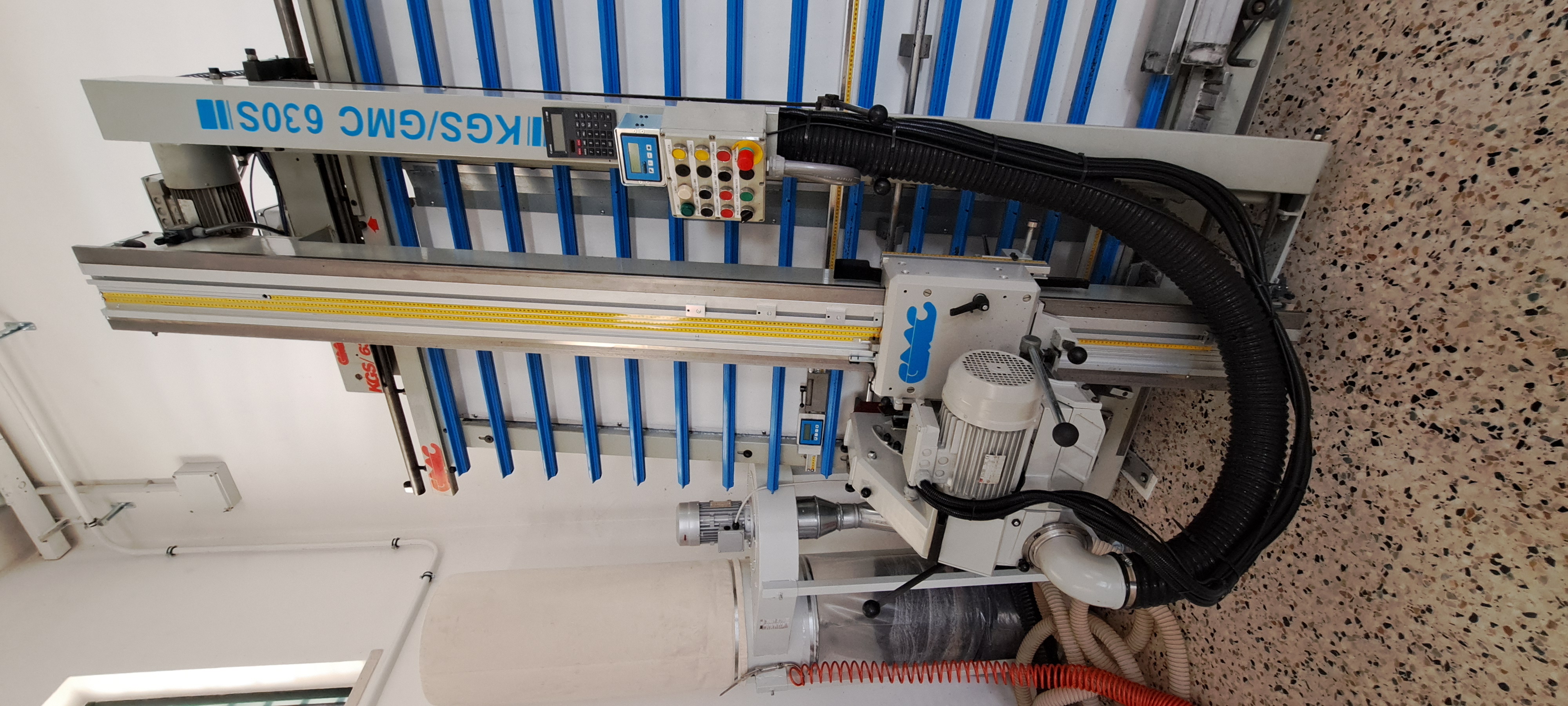 GMC SRL kgs 630 S Scie à panneau Faible nombre d'heures