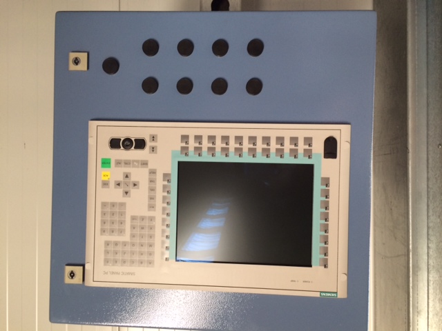 Système d'entrée de serrure et de charnière double face à 1 station SE 250 D SMM avec technologie MAKA JAMAIS UTILISÉ