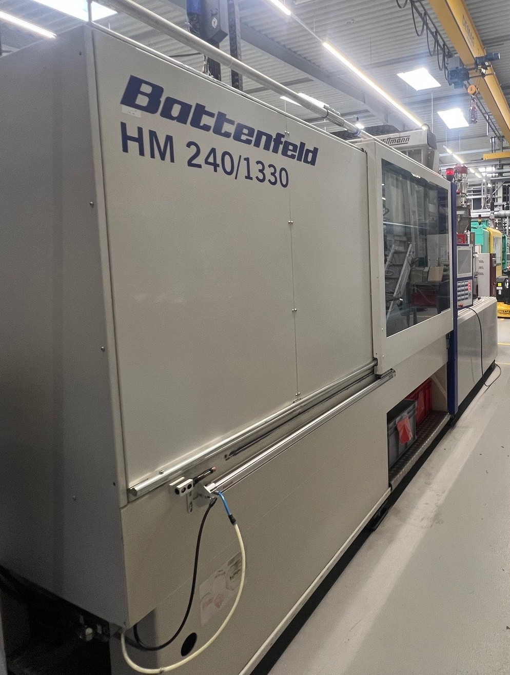 Machine pour le plastique Battenfeld HM 240/1330