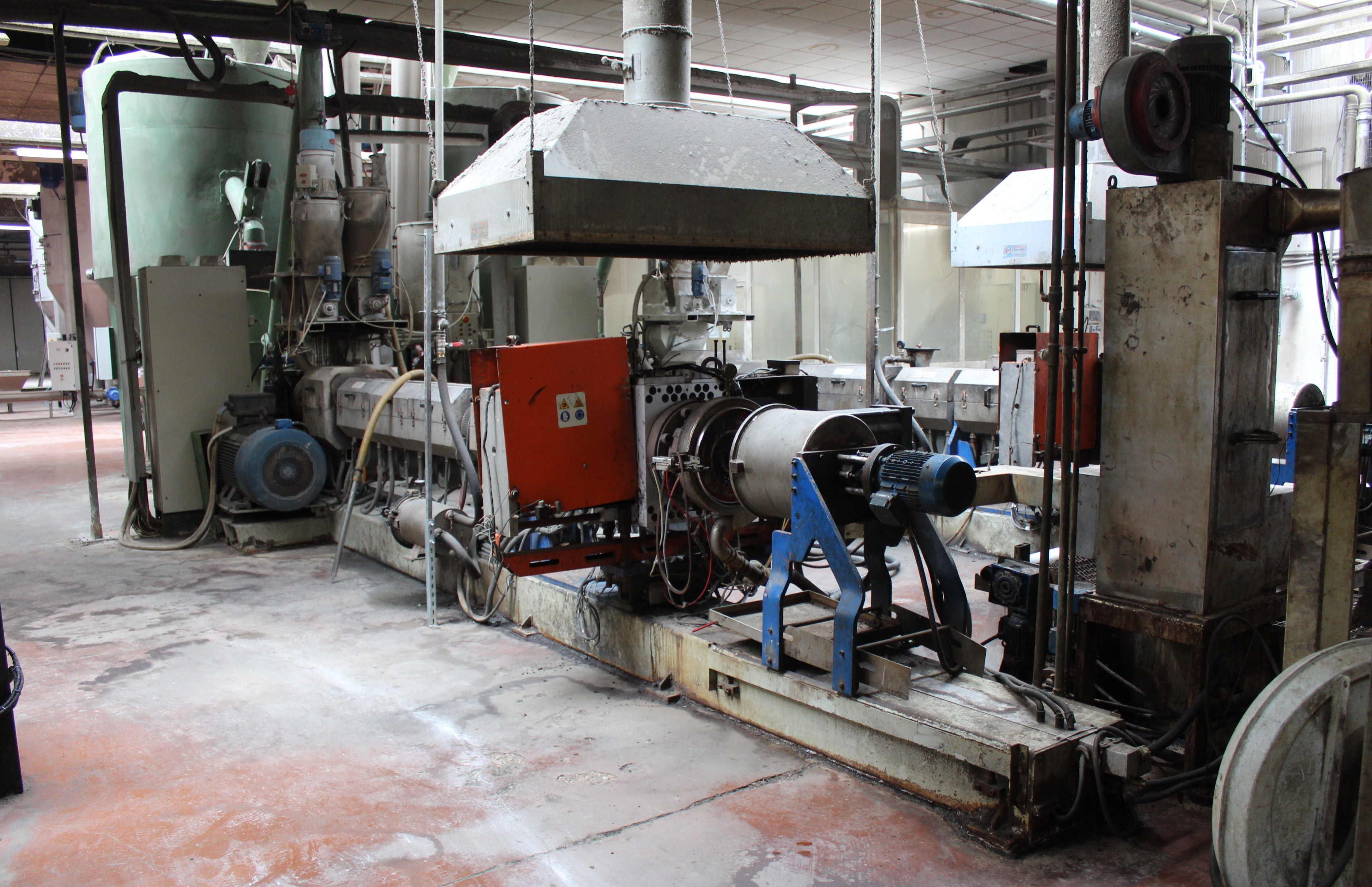 Machine de recyclage plastique FILIPPO FERIOLI SPA FF GRA120/210