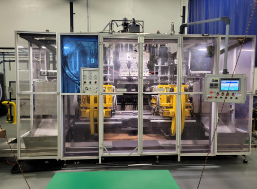 Souffleuse plastique Phoenix Can Mold 101F