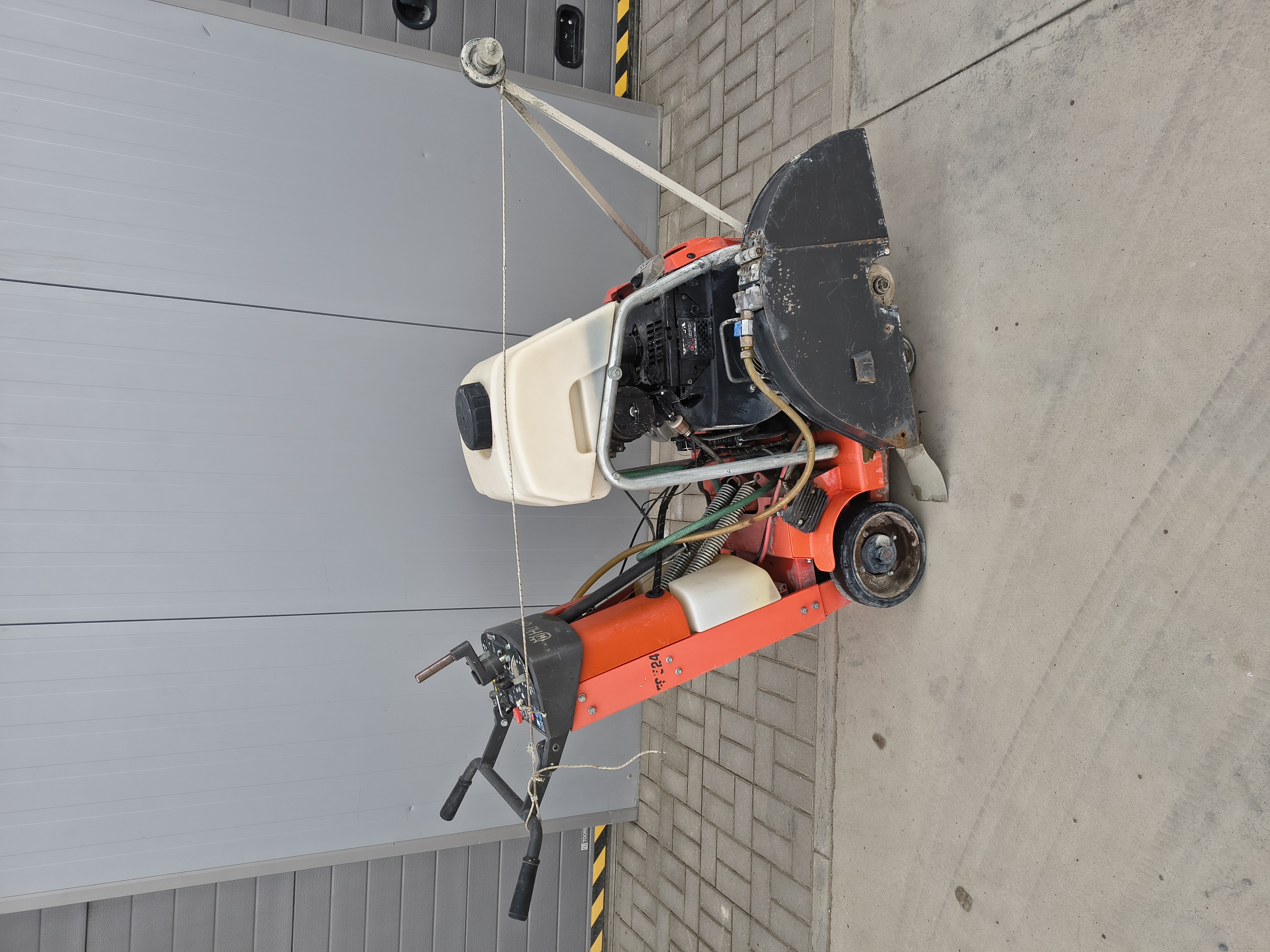 FS 524 Scie routière, coupeuse Husqvarna