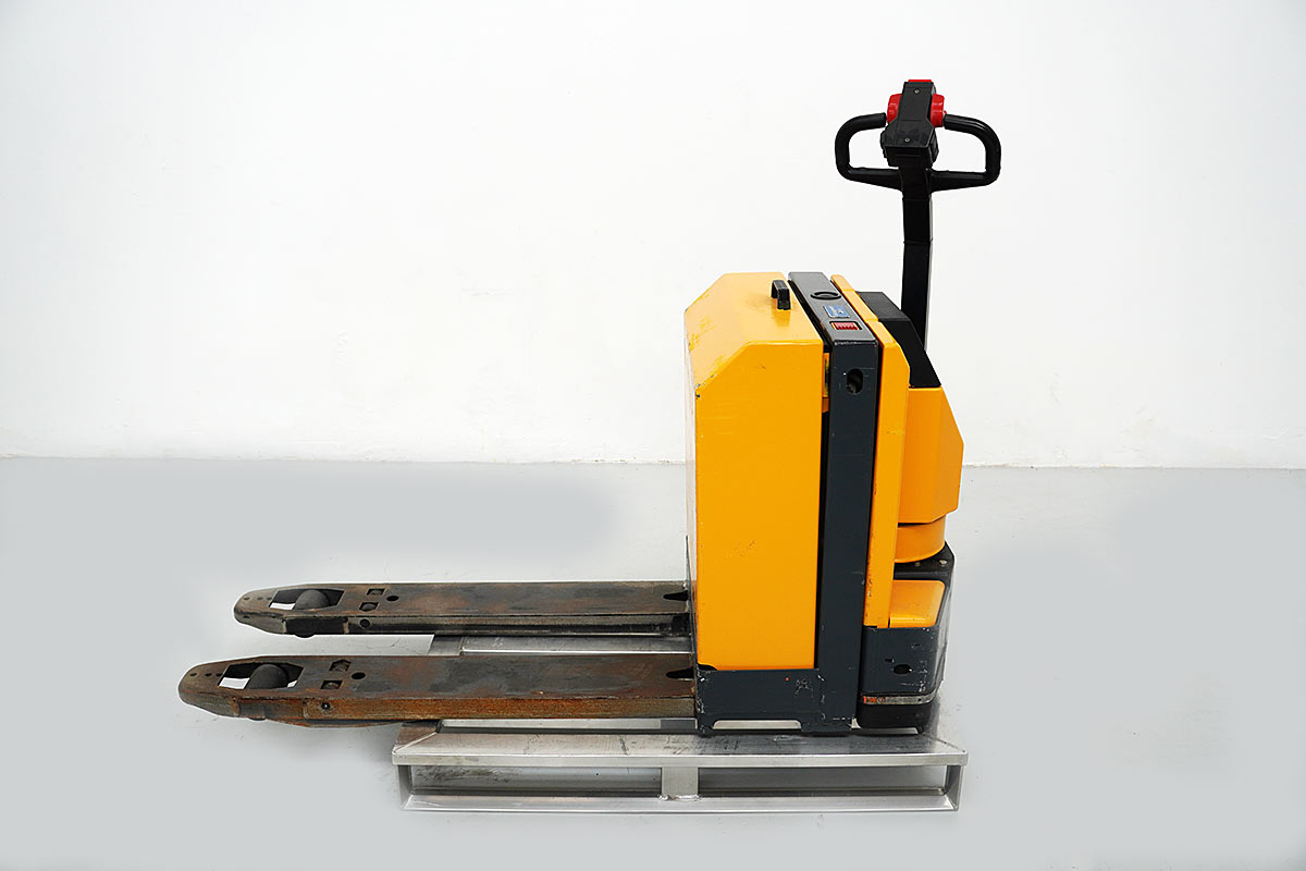 Jungheinrich EJE Palletizer