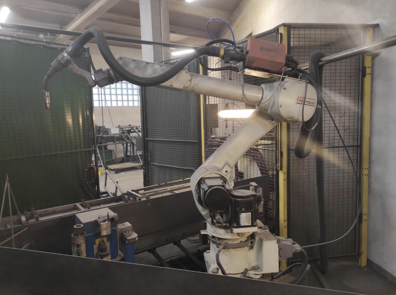 Robot industriel KAWASAKI RA006L