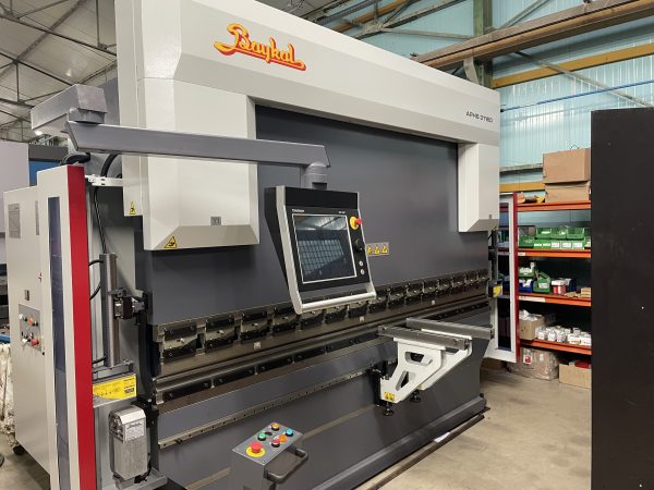 Baykal APHS 31120 Presse plieuse