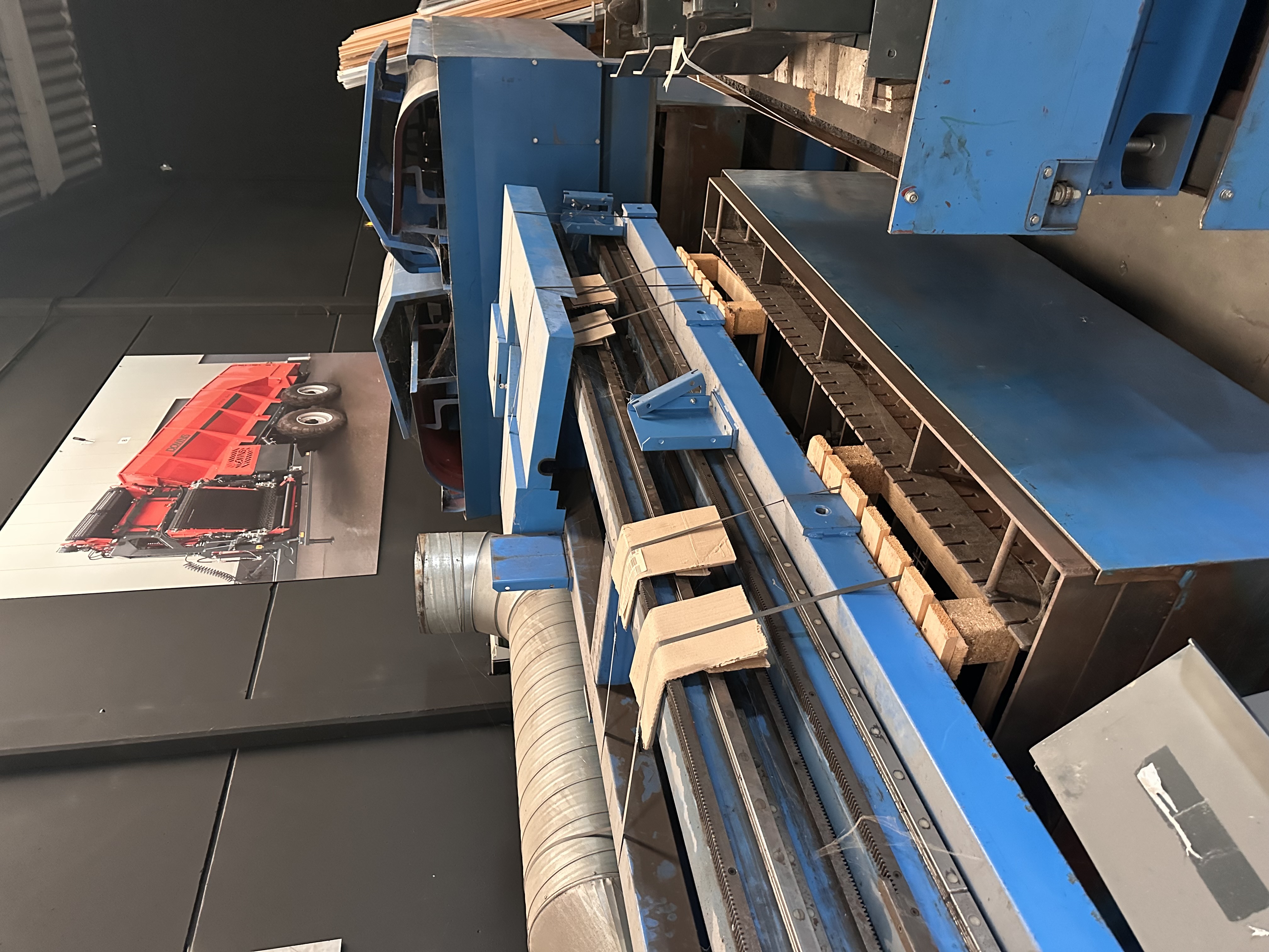 Tables de découpe plasma Air Liquide Alphatome 25 (2010) & 35 HPI (2015) – bon état