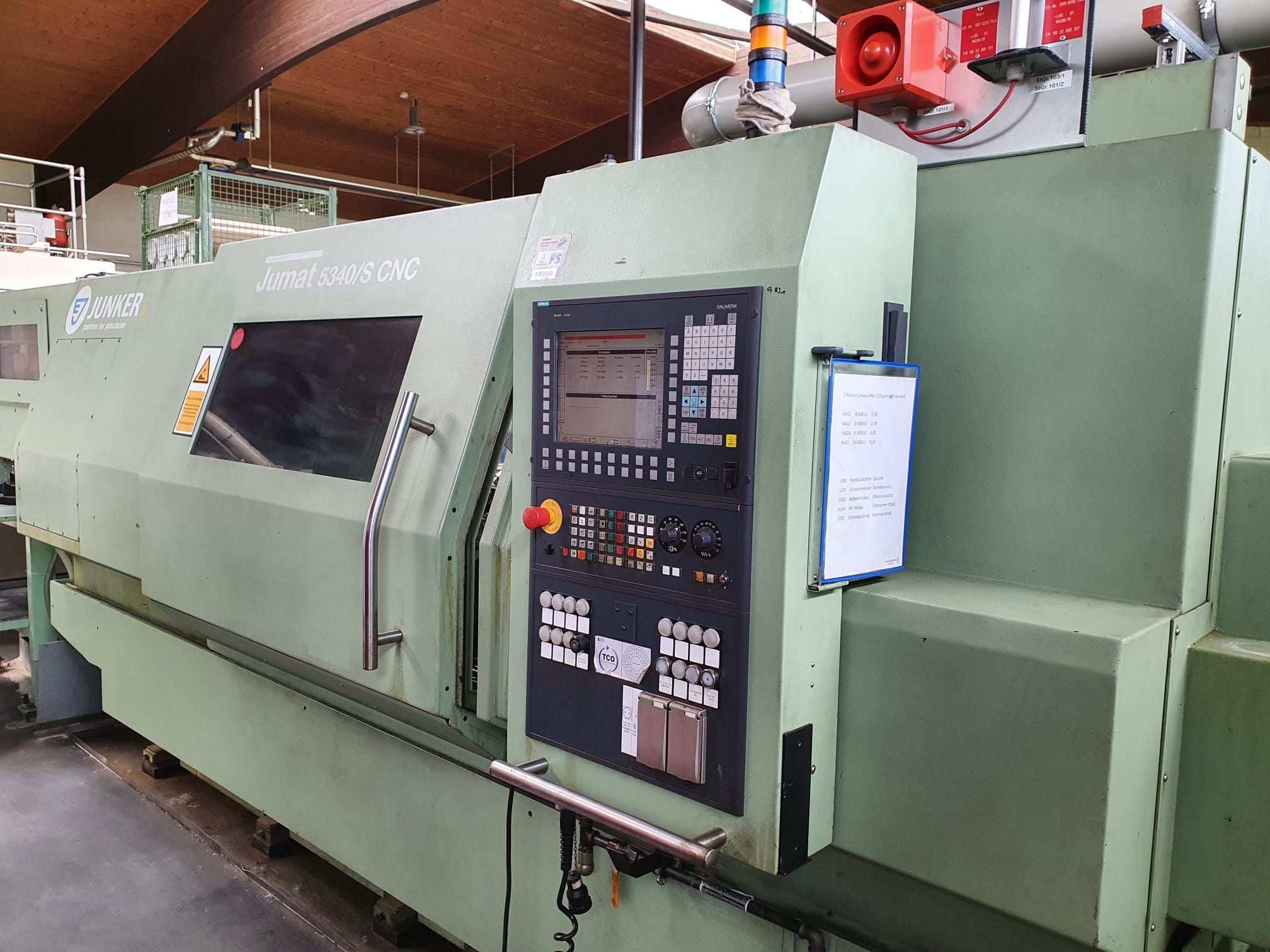 Machine d'occasion Junker Jumat 5340/S Rectifieuse cylindrique sans centre