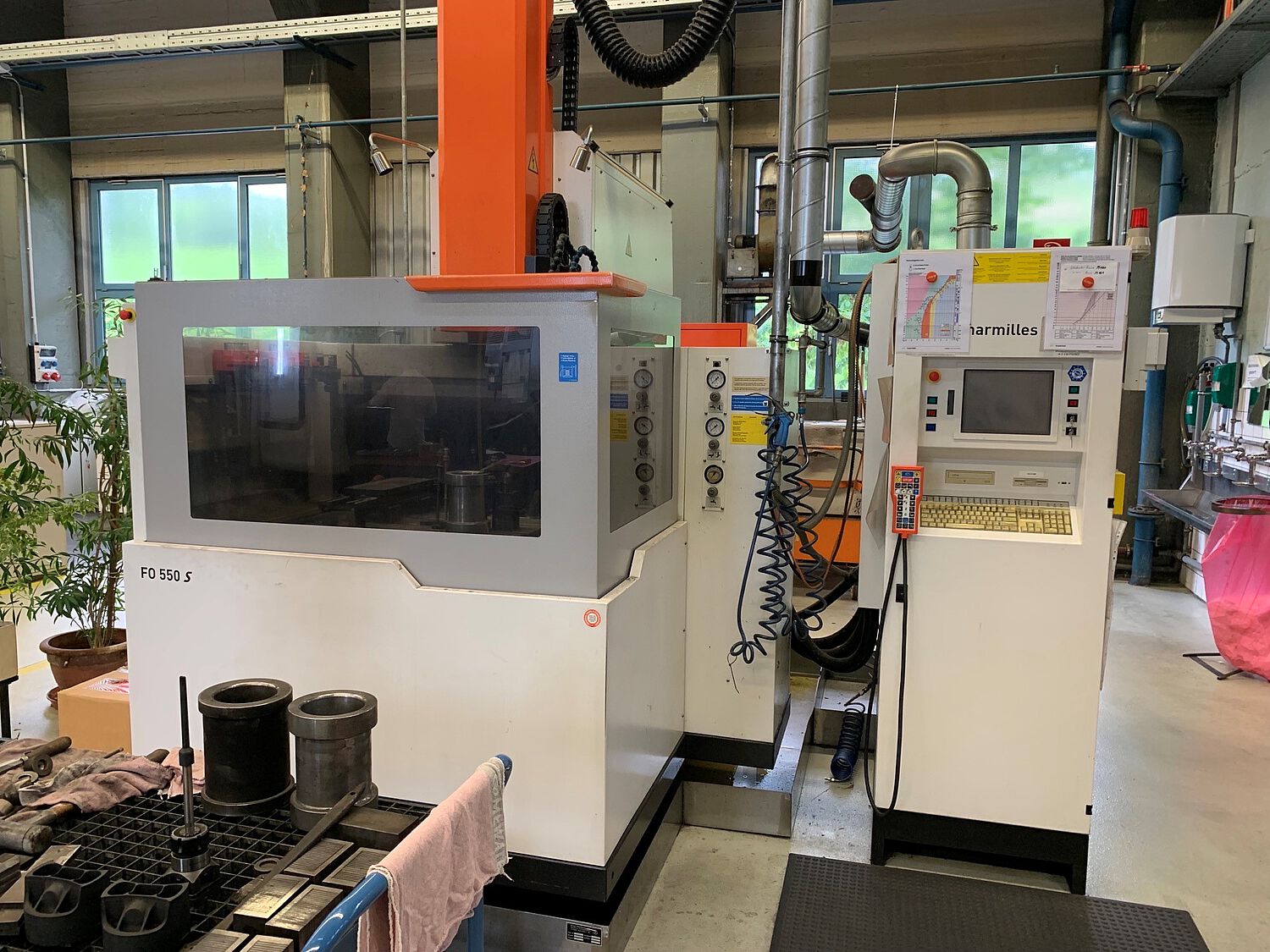 Machine d'électro-érosion par enfonçage CHARMILLES FO 5505 d'occasion