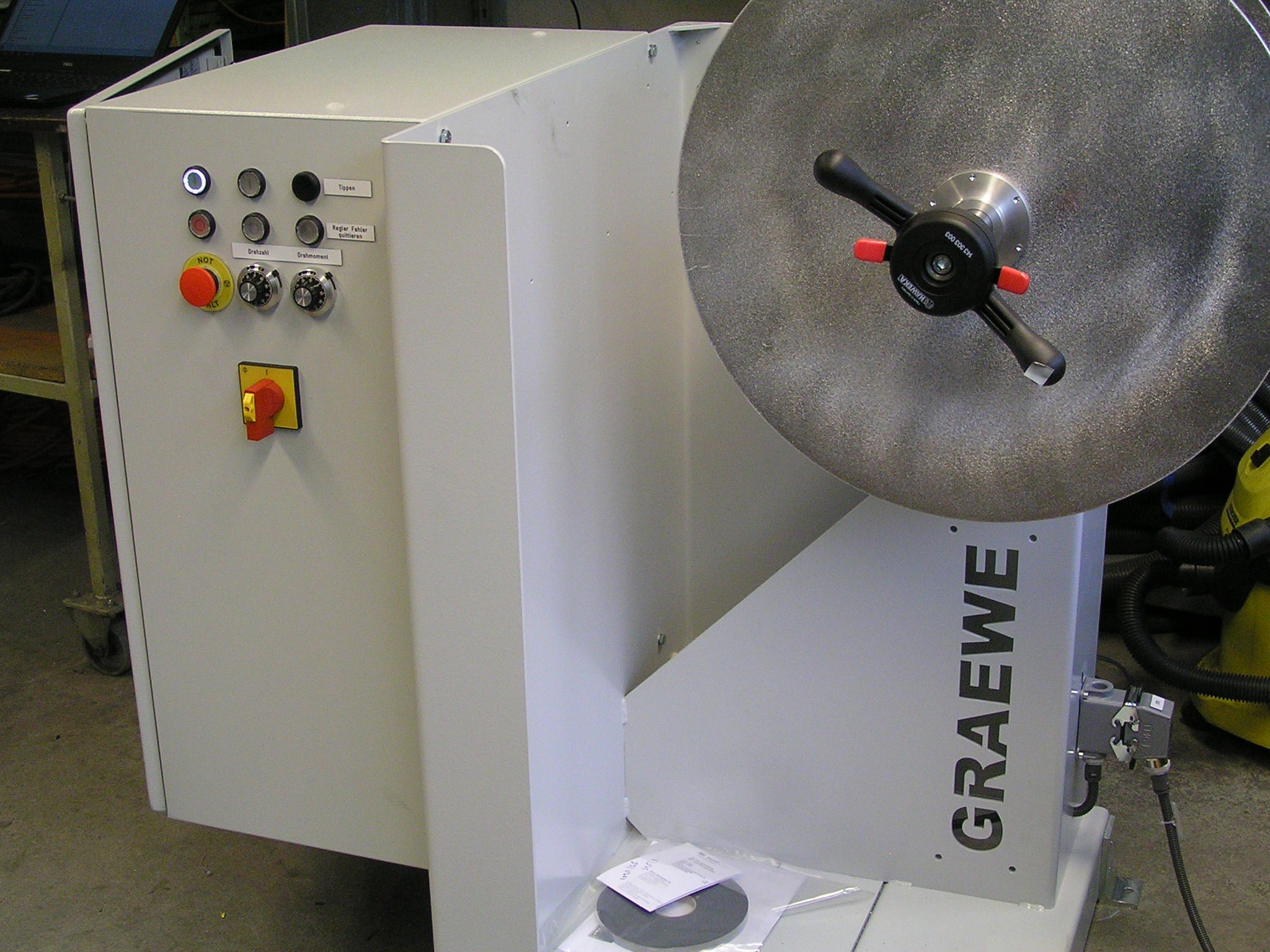 Machine plastique GRAEWE EW 600T