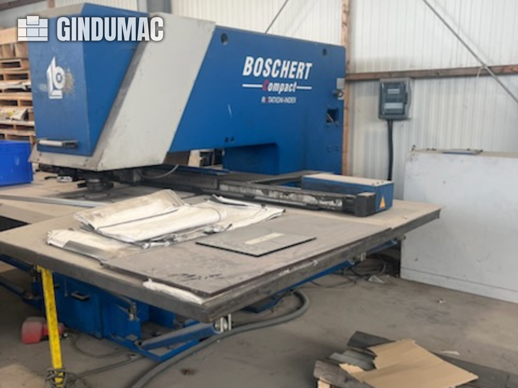 Poinçonneuse CNC BOSCHERT COMPACT 1000
