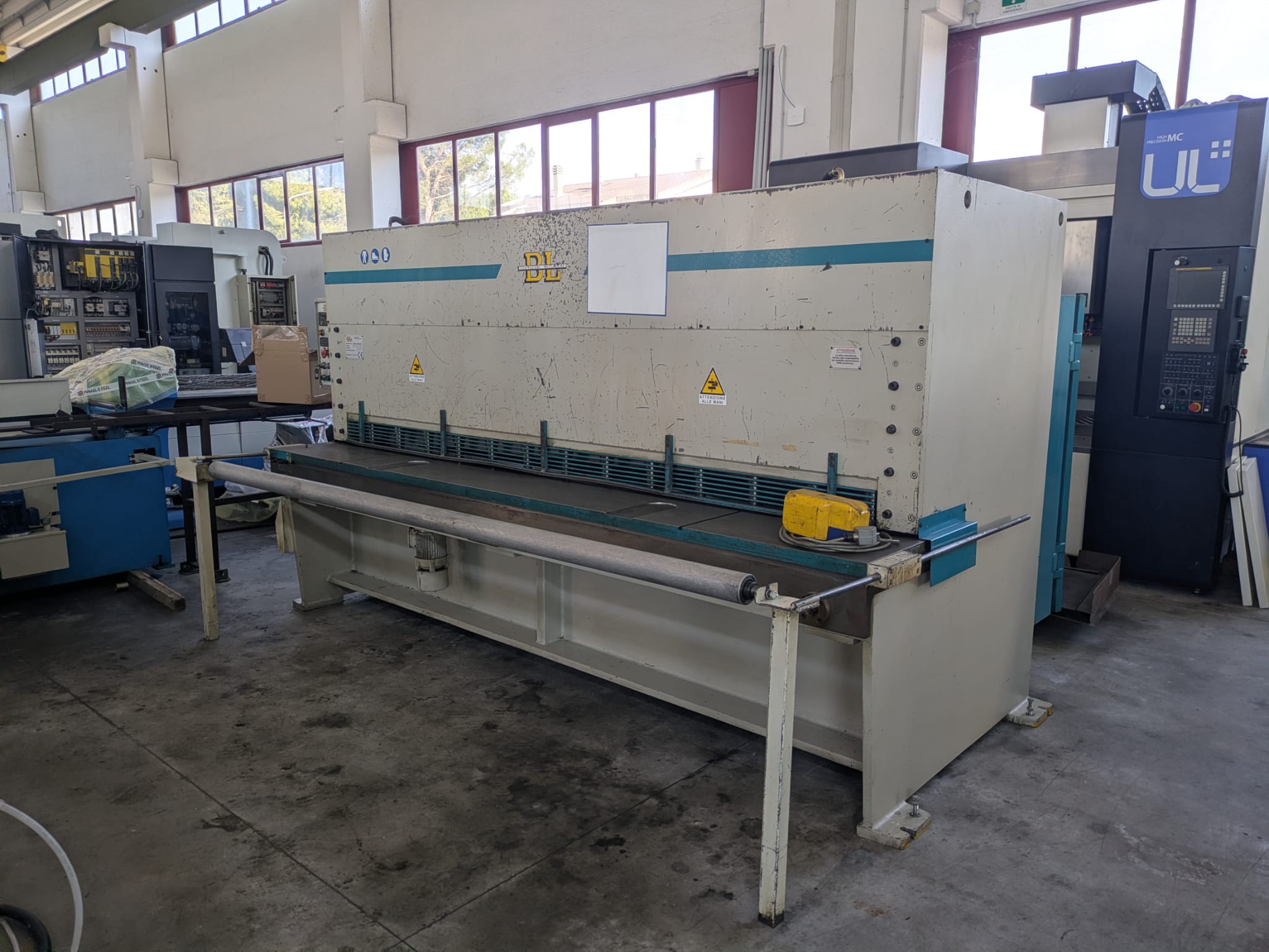 Scie à ruban pour métal BL 3050-05