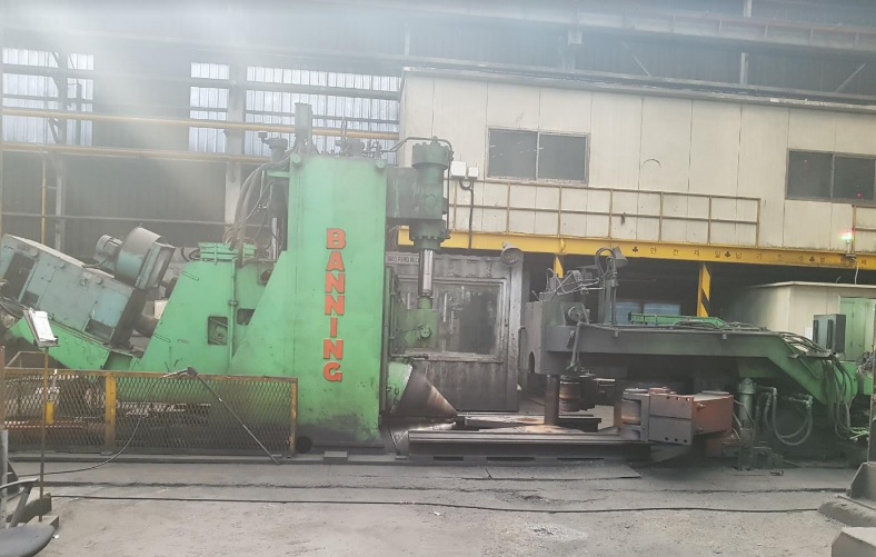 Presse Banning H155/V105