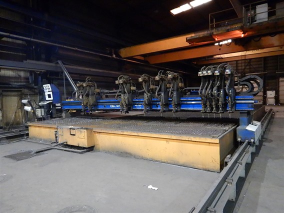 Machine de découpe plasma / gaz Griesheim Omnimat L8800