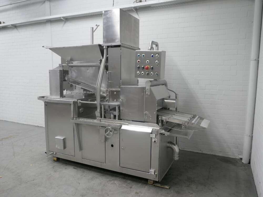 Machine de formage Formax