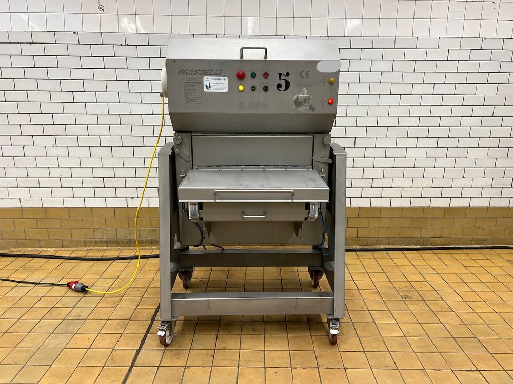 Machine de découpe de viande GRASSELLI SL 600-BI