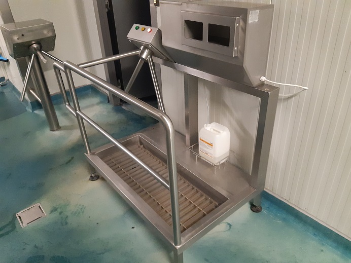 Machine de découpe, lavage et blanchiment de fruits et légumes AWE Poland various