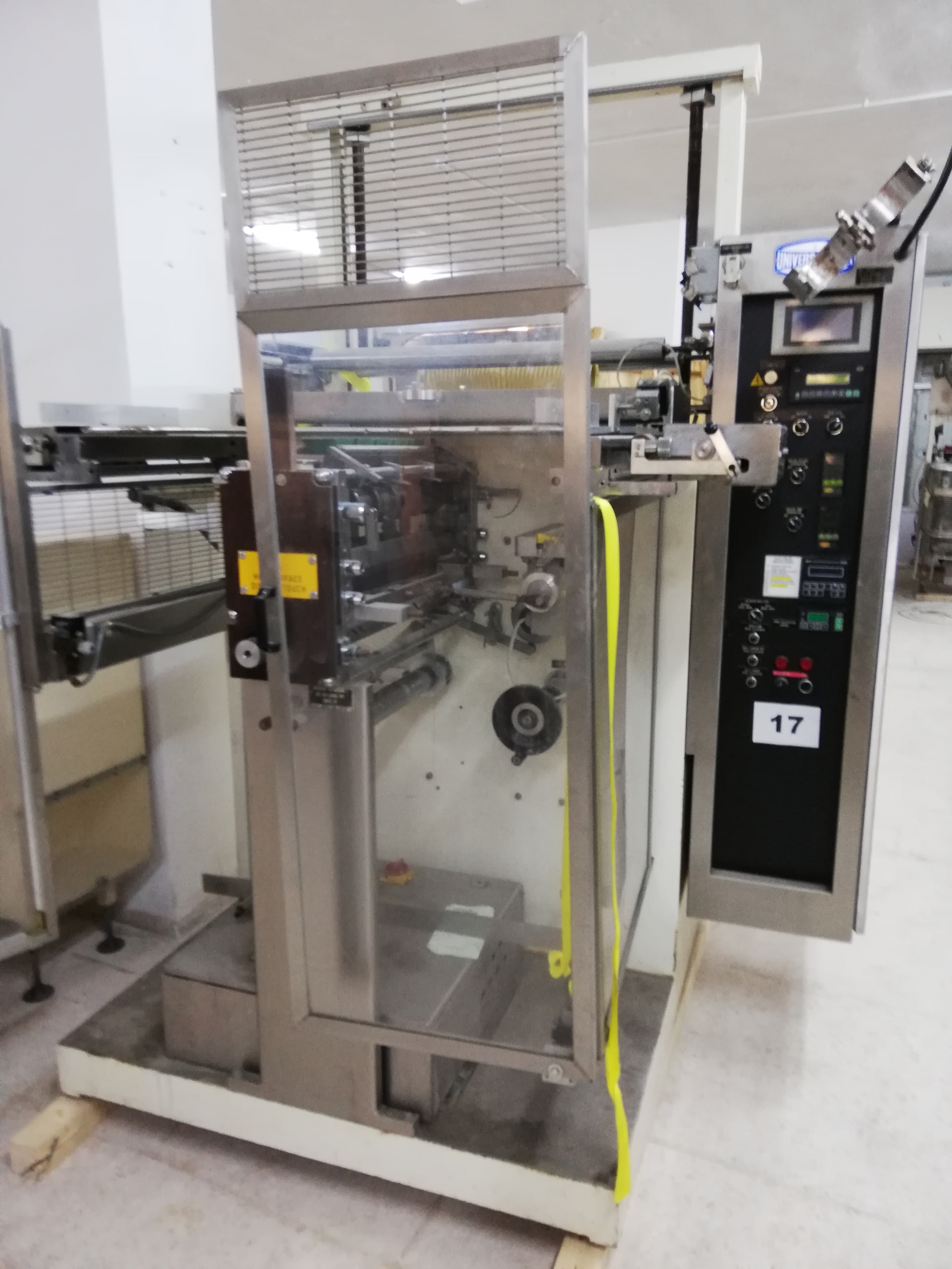 Machine à emballer les sachets à 5 voies Universal Pack