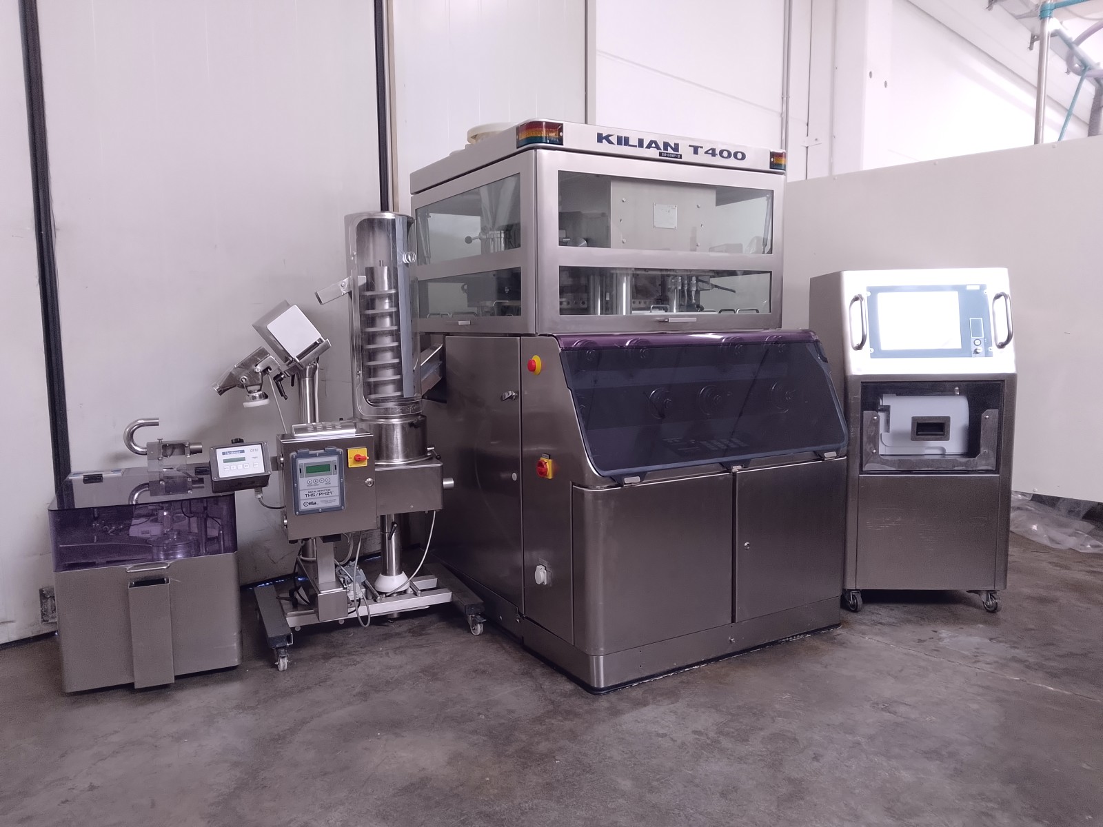 KILIAN MOD. T 400 - Installation de compression d'occasion avec dépoussiéreur et contrôleur