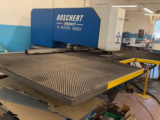 Poinçonneuse CNC Boschert Compact 1250 Rotation-Index
