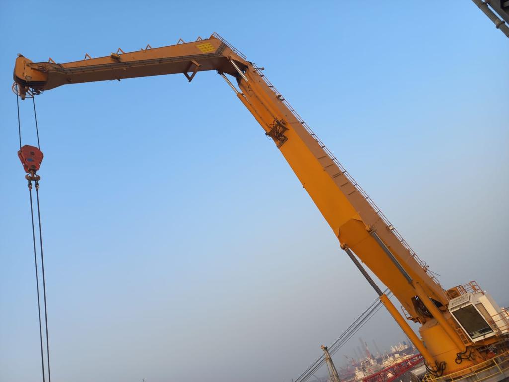 National Oilwell Varco OC3932KCE NOV 85 tonnes Grue articulée 2010 construite excellent état