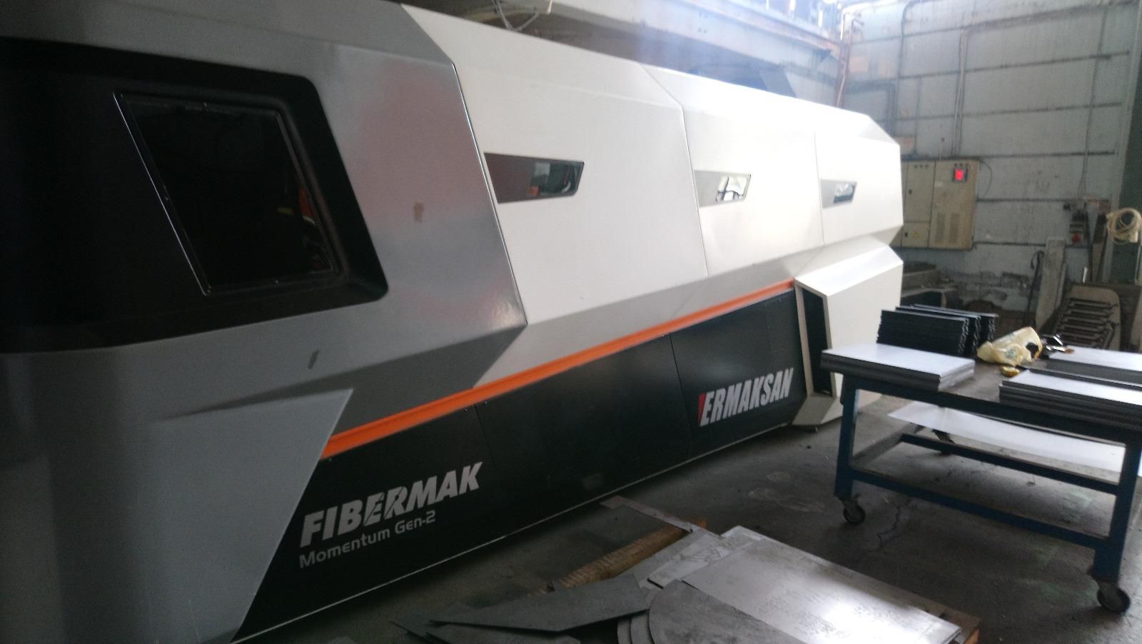 Machine de découpe laser Ermak Fibermak Momentum Gen-2 Bonne affaire