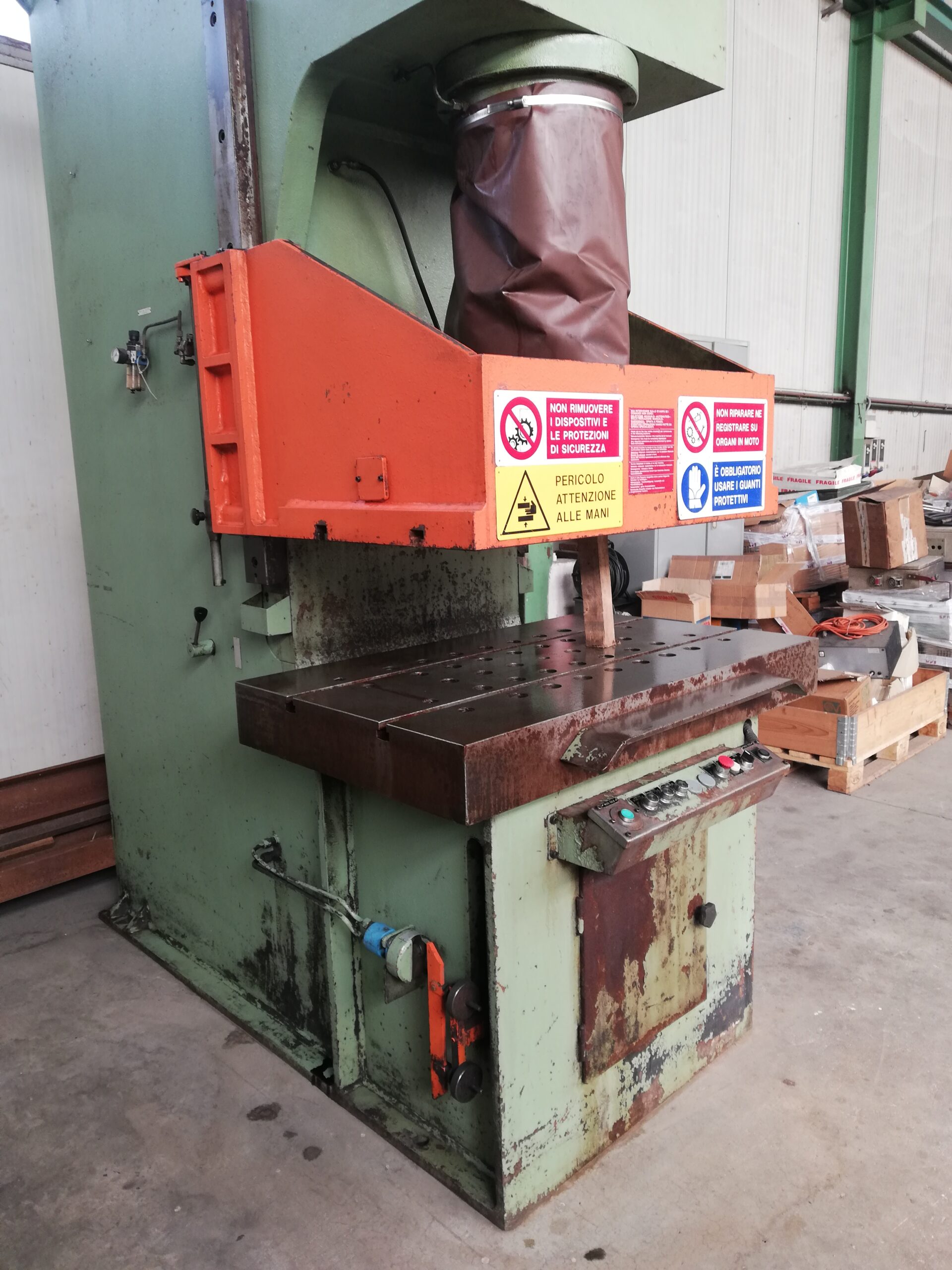 Presse à estamper Gigant GTP 100/2EE