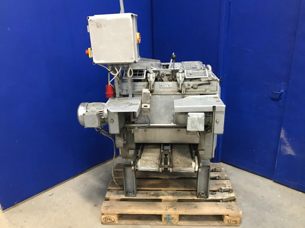 Machine à dépiauter BAADER 175 Filemaskine