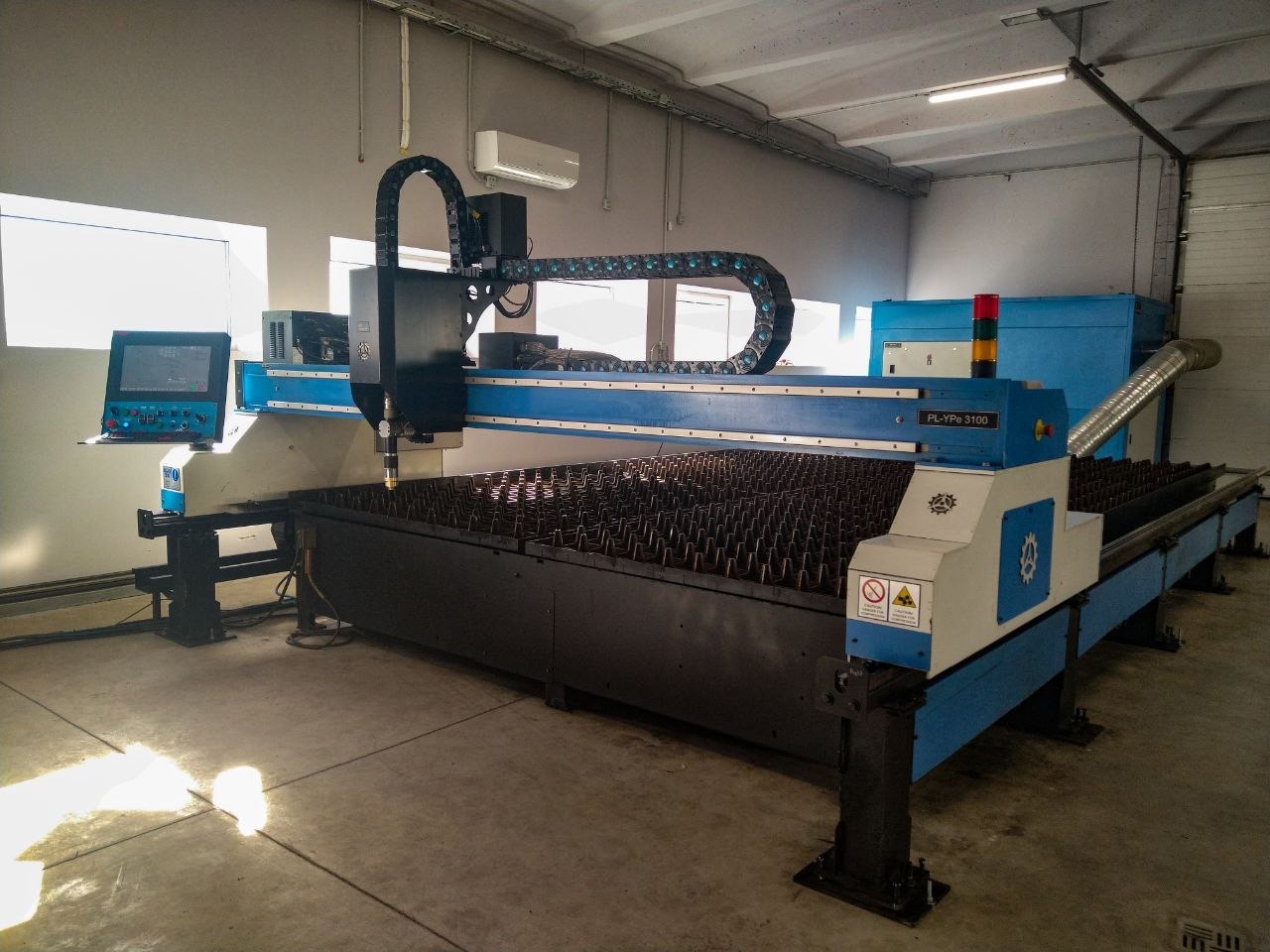 Machine de découpe plasma / gaz Hypertherm HPR400XD Hot deal