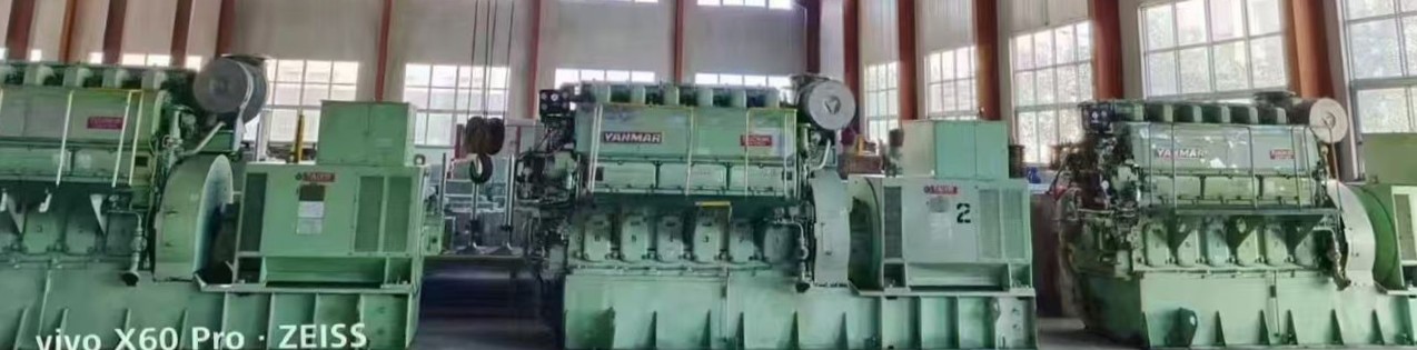 Camion-benne Yanmar 6N21L-EV