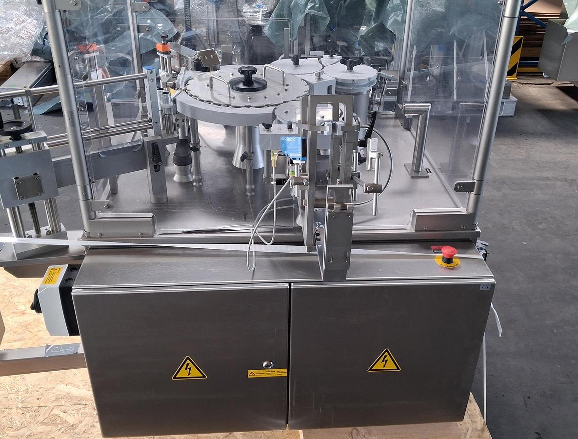 Machine pharmaceutique / chimique Inova Pharmasystem ESK321