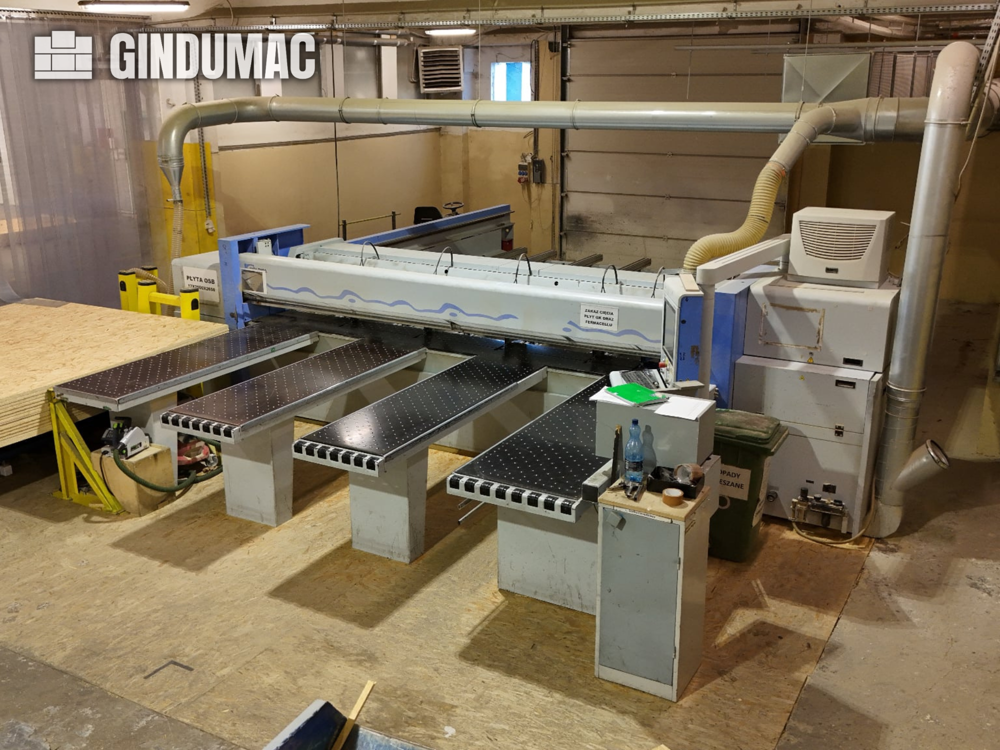 Scie à panneaux HOLZMA HPP 350/43/38