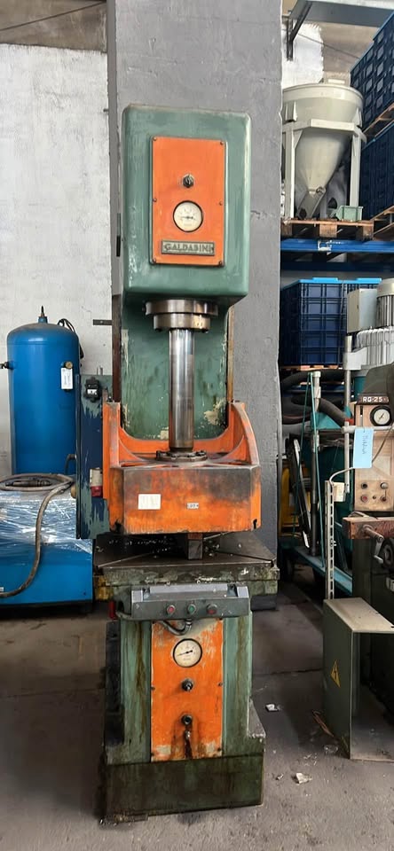Presse hydraulique GALDABINI RPRIC/25