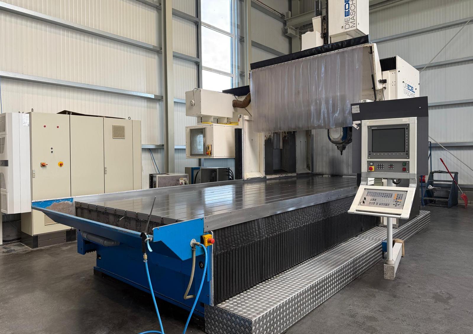 Fraiseuse CNC à banc fixe EDEL Cyport 4020 CP