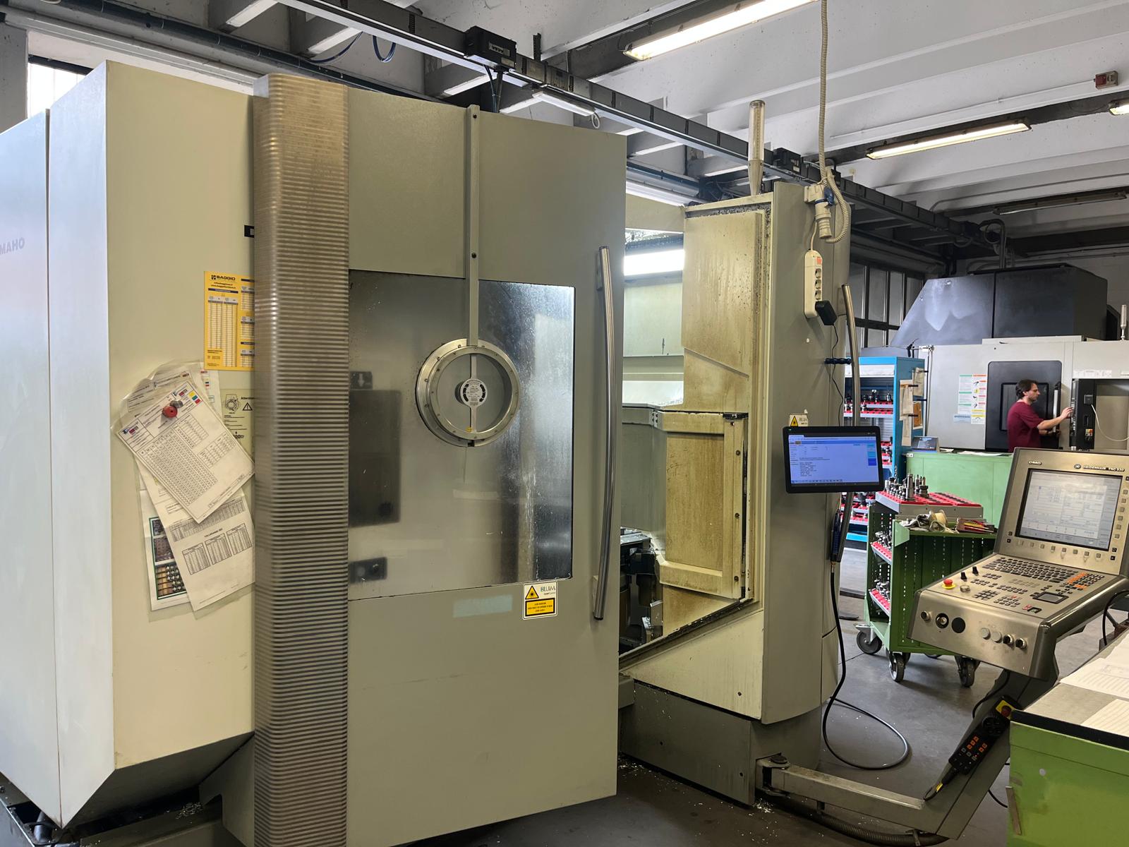 Centre d'usinage vertical DMG DMU 60 MONOBLOCK d'occasion