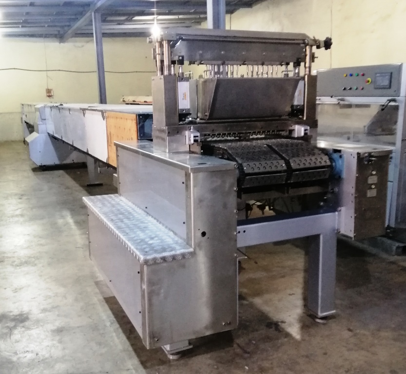 Machine de confiserie BAKER PERKINS APV STARCHLESS DEPOSITING LINE