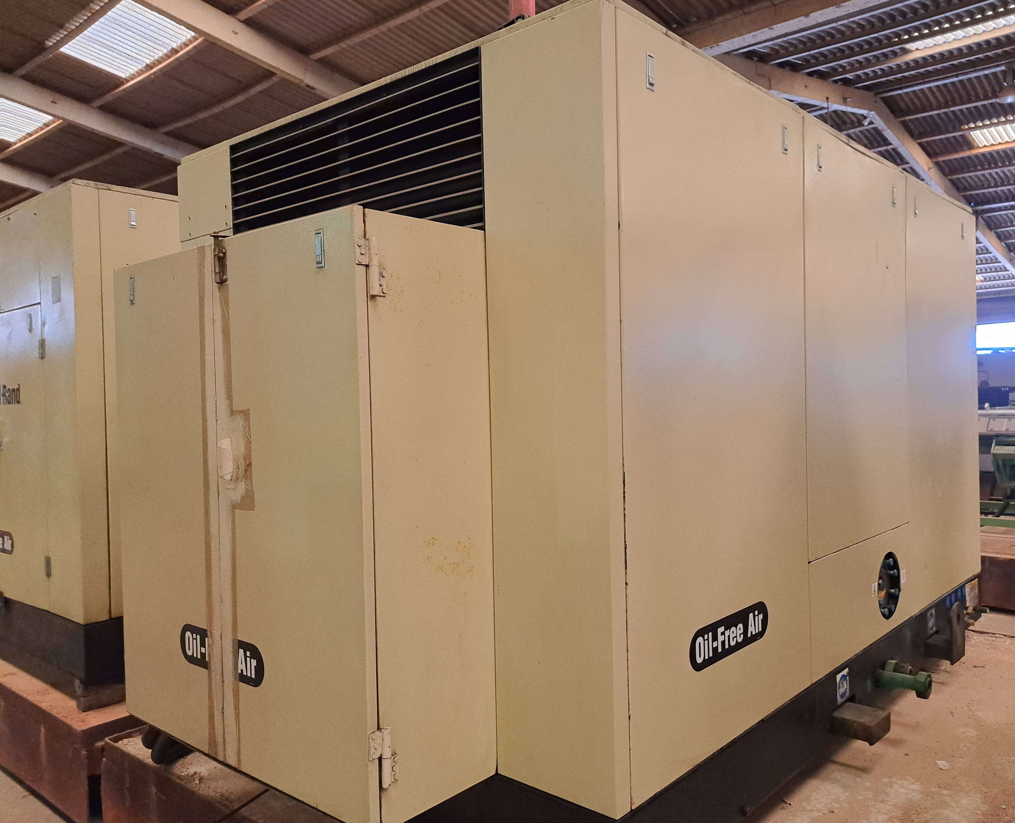 2012 Ingersoll rand Sierra SM 250