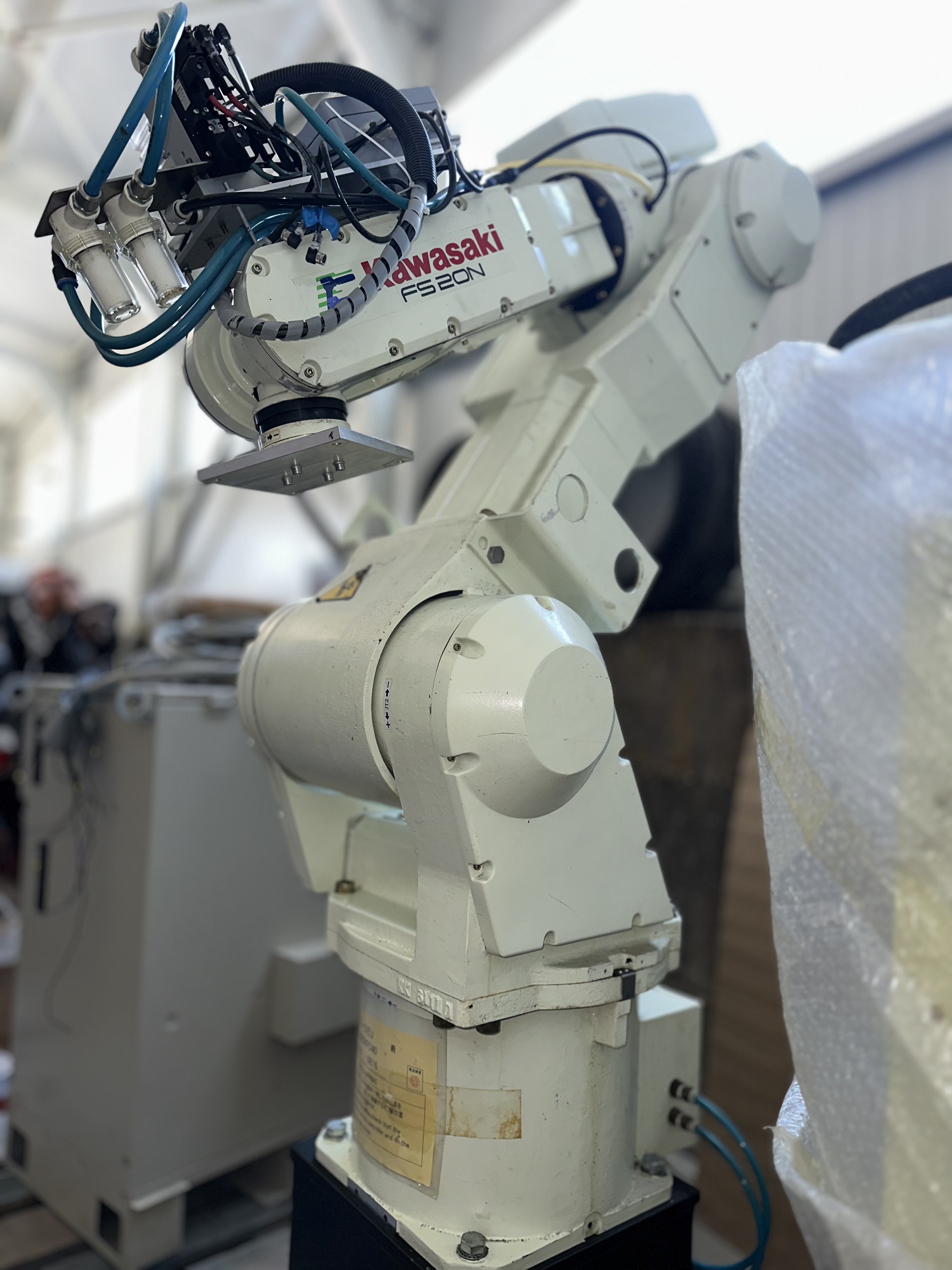 Robot industriel Kawasaki FS20N